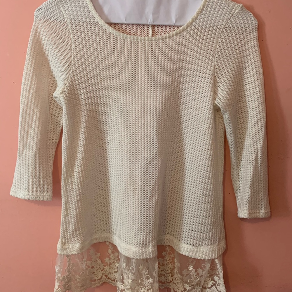 White/off White Knit Sweater with lace